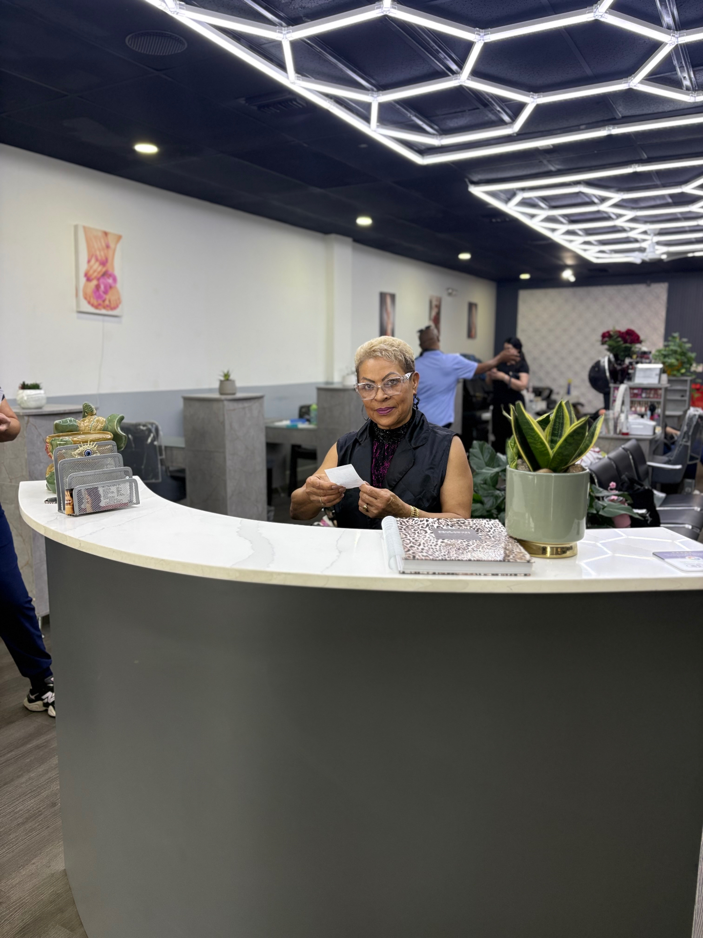 Front reception desk at Natalie Unisex Beauty Salon